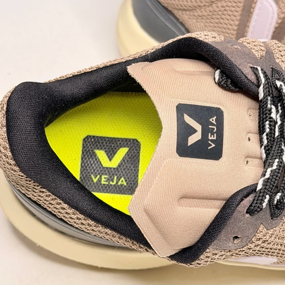 Veja Condor 2 Alveomesh Running Shoes Womens 9.5 Dune Pierre Tan Sustainable